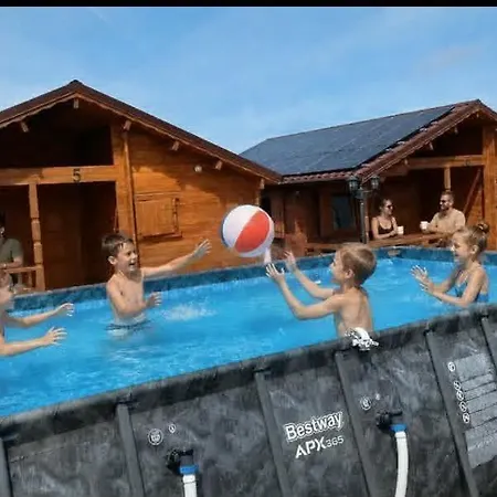 Familijny Zakatek Letniskowe Nyaraló Gąski